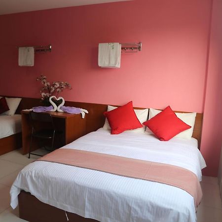 Wl Hotel Kampung Baharu Sungai Buluh Zewnętrze zdjęcie