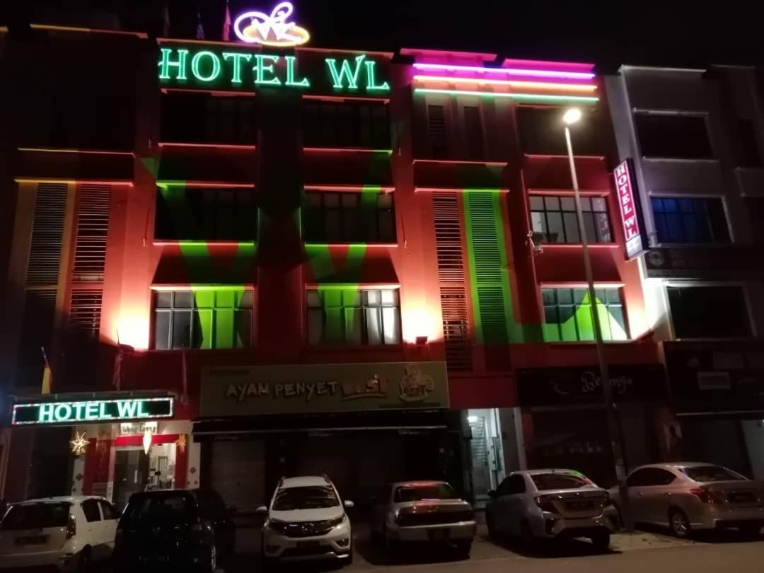 Wl Hotel Kampung Baharu Sungai Buluh Zewnętrze zdjęcie
